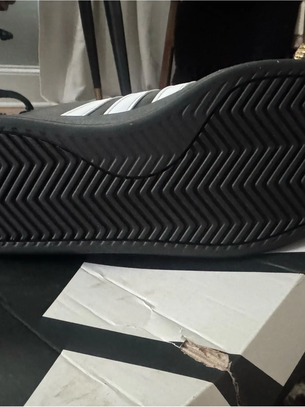 adidas Black Sneakers with White Stripes and Gold Logo - Picture 4 of 4